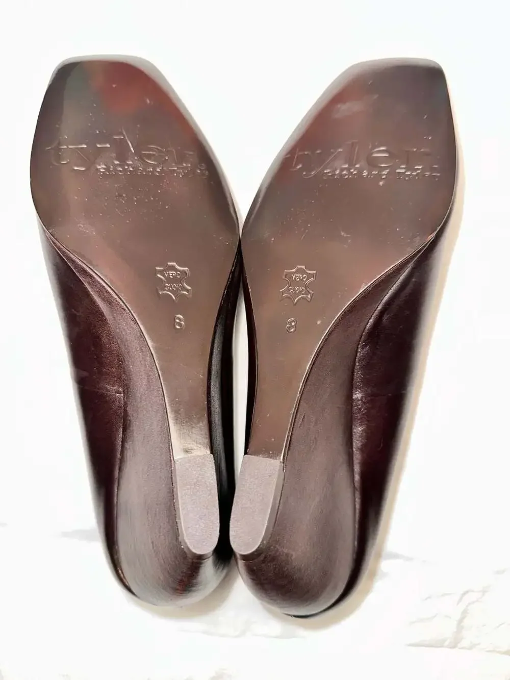 Tyler by Richard Tyler pre owned